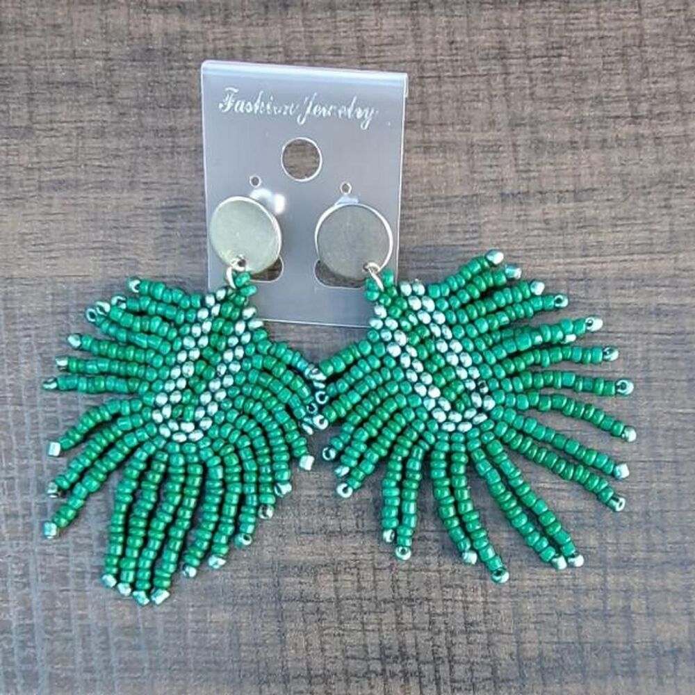 Unbranded Women's Green Jewellery